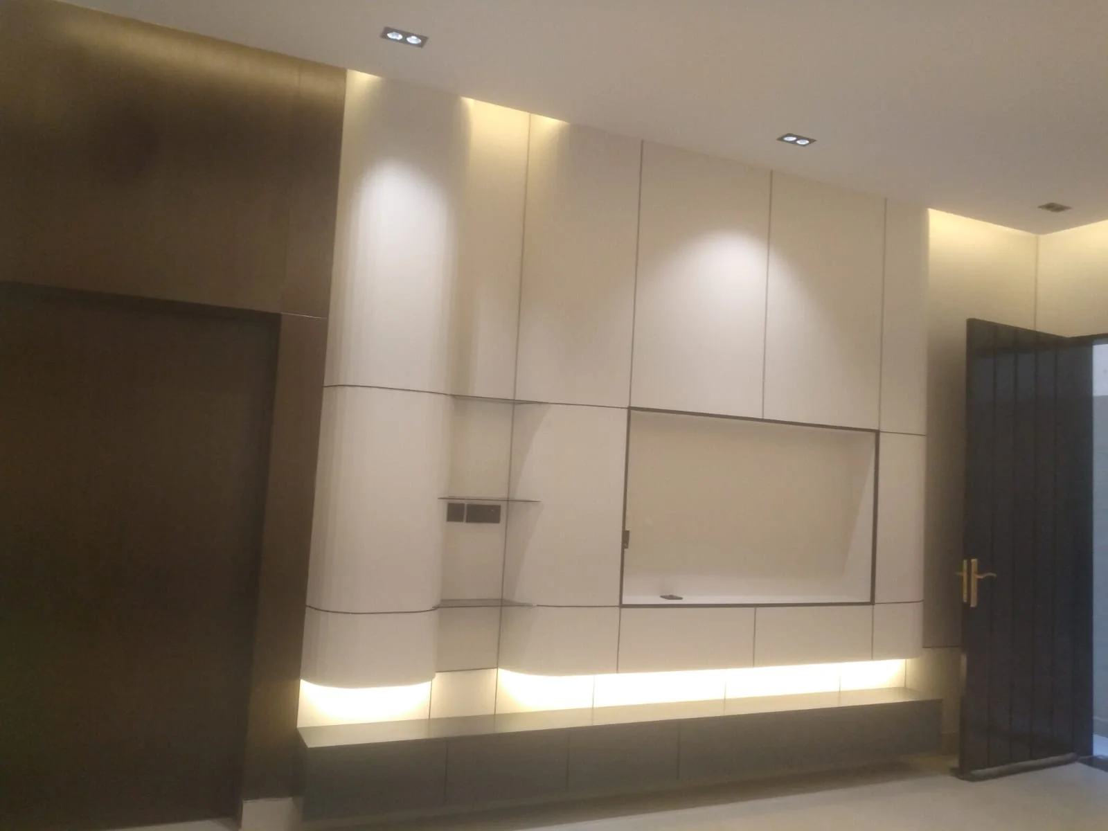 ديكورات شيبورد - تصميم وتنفيذ ديكورات الرياض