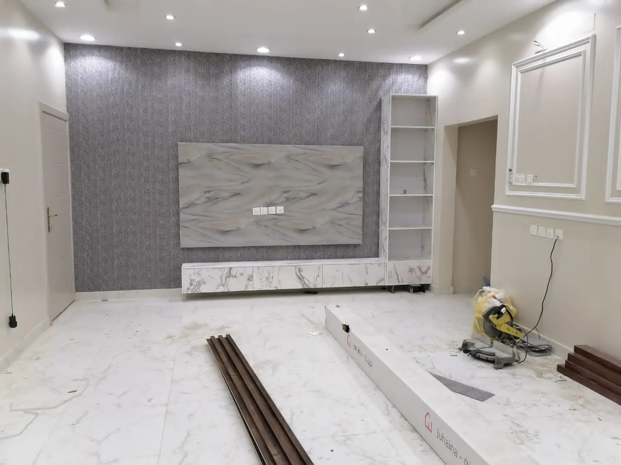 خلفيات تلفزيون - تصميم وتنفيذ ديكورات الرياض