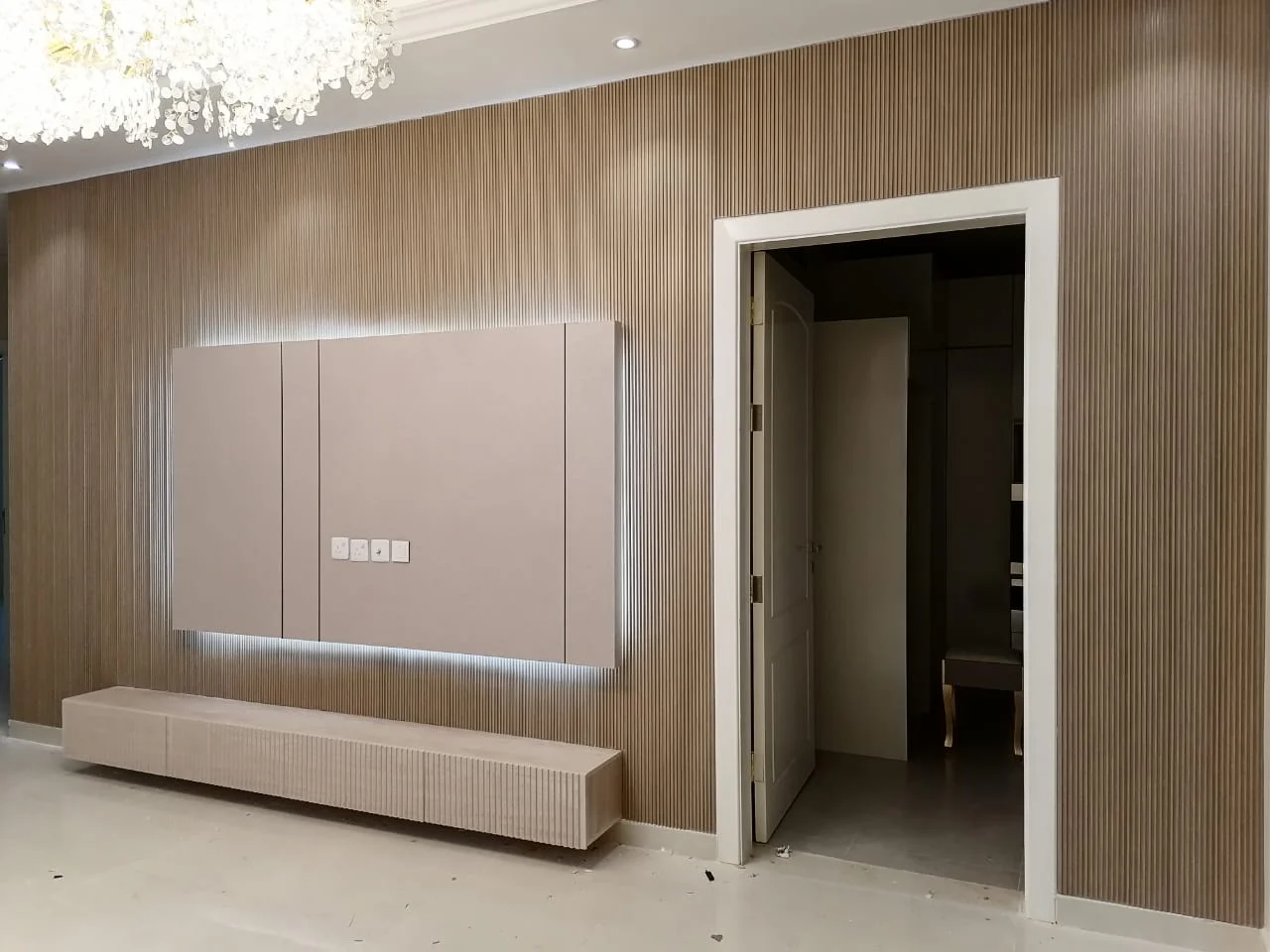 خلفيات تلفزيون - تصميم وتنفيذ ديكورات الرياض