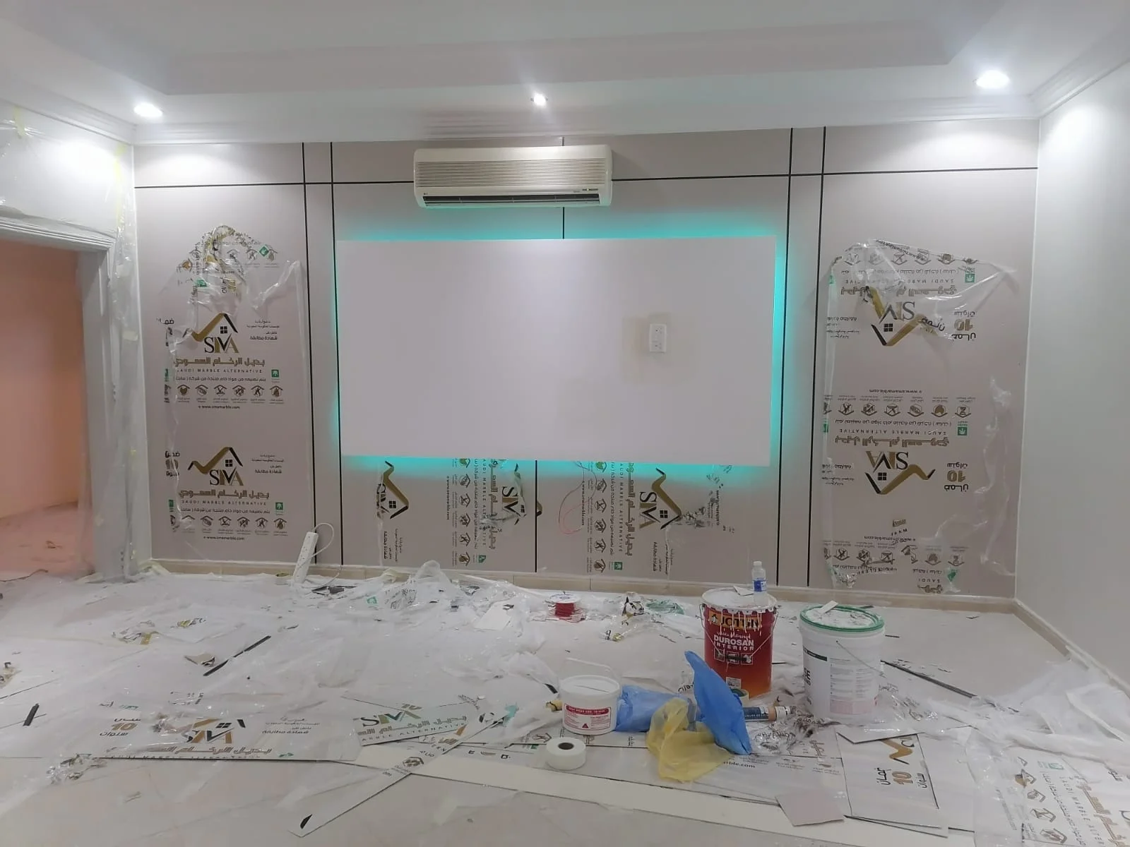 خلفيات تلفزيون - تصميم وتنفيذ ديكورات الرياض